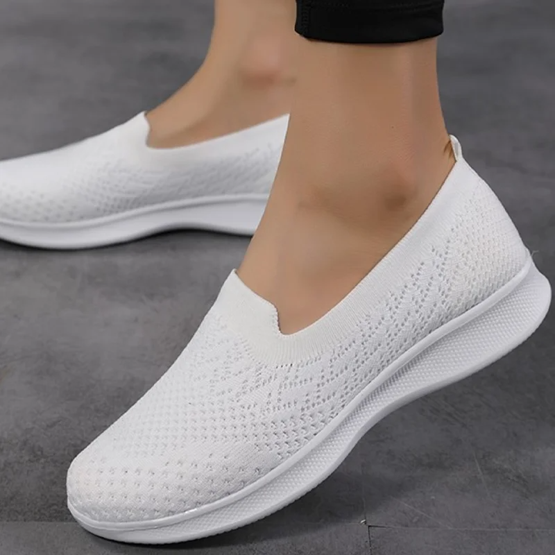 2024 Women Brand Flat Shoes Lightweight Slip On Soft Daily Casual Sneakers Breathable Soft Stretch Sport Shoes Free Shipping