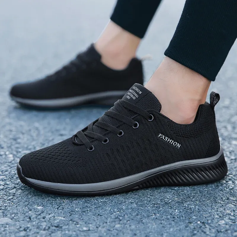 Hot Selling Light Running Shoes Men's and Women's Breathable Couple Running Shoe Walking Jogging Training Shoe Plus Size 35-48