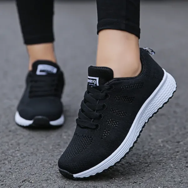 Women's Lace-up Casual Shoe Mesh Flat Shoes for Woman Summer Breathable White Sneakers Women's Vulcanized Sneakers Tenis Walking